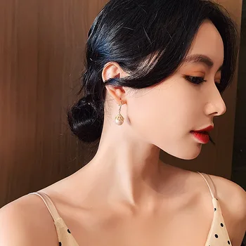 2020 Novi Korejski Letnik Srčkan Elegantno Polno Nosorogovo Visijo Uhani Za Ženske Elegantne Simulirani Pearl Luksuzni Nakit