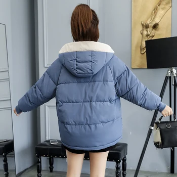 Korejski Slog Ženski Plašč Hladne Plus Velikost Kratek Hooded Ženske Zimske Jakne Veliki Žepi, Bombaž, Oblazinjeni Trdna Debela Ženska Parkas