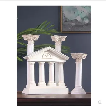 Letnik Roman stolpec, stari arhitekturni model, domače namizne dekoracije, lepih spominkov