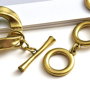 Nova zasnova Mat-zlato ogrlico Nakit Visoke kakovosti Kovinskih akril ogrlice Izjave Modnih Dodatkov Za Ženske Božič
