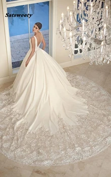 Popust Luksuzni Čipke, Vezenine 2020 Poročne Obleke 300 cm Dolg Vlak V Vratu Elegantno Plus velikost Vestido De Noiva Nevesta