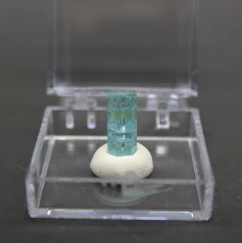 Redkih Naravnih Akvamarin gem Mineralnih vzorcu kamni in zdravilnimi kristali kristali kremena dragih kamnov polje velikost 3.4 cm