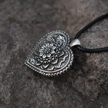 SanLan roža Obesek Srce Mandala Ogrlica z usnjenim verige, Obrtniški srce ogrlico, obesek