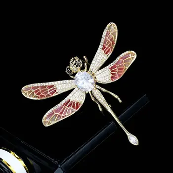 SINZRY vroče Kubičnih cirkonij barvne risbe dragonfly osebnost broške pin lady ustvarjalne obleko, nakit, pribor