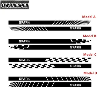 Za Chevrolet Spark 2011-19 Dirke Styling za Obe Strani Auto Dekor Vinilne Nalepke 1 nastavite Šport Proge Vrata Avtomobila Krilo Nalepka